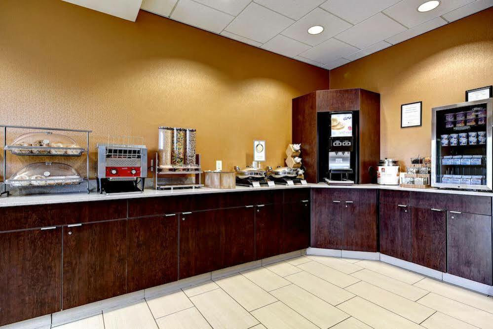 Fairfield Inn & Suites By Marriott Harrisburg West/New Cumberland Exterior foto
